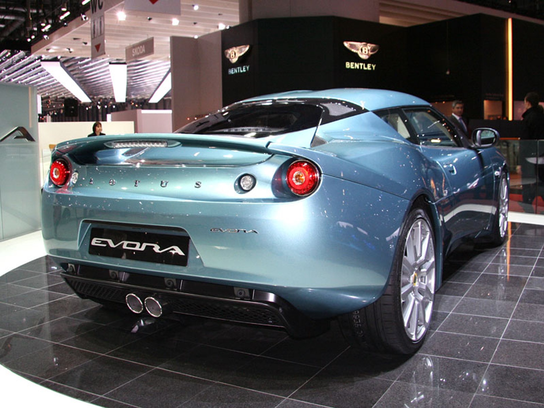 Genewa 2009: fotogaleria (3.) + wideo