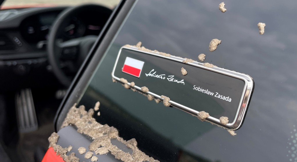 Porsche 911 Dakar RED58 Special w hołdzie Sobiesławowi Zasadzie