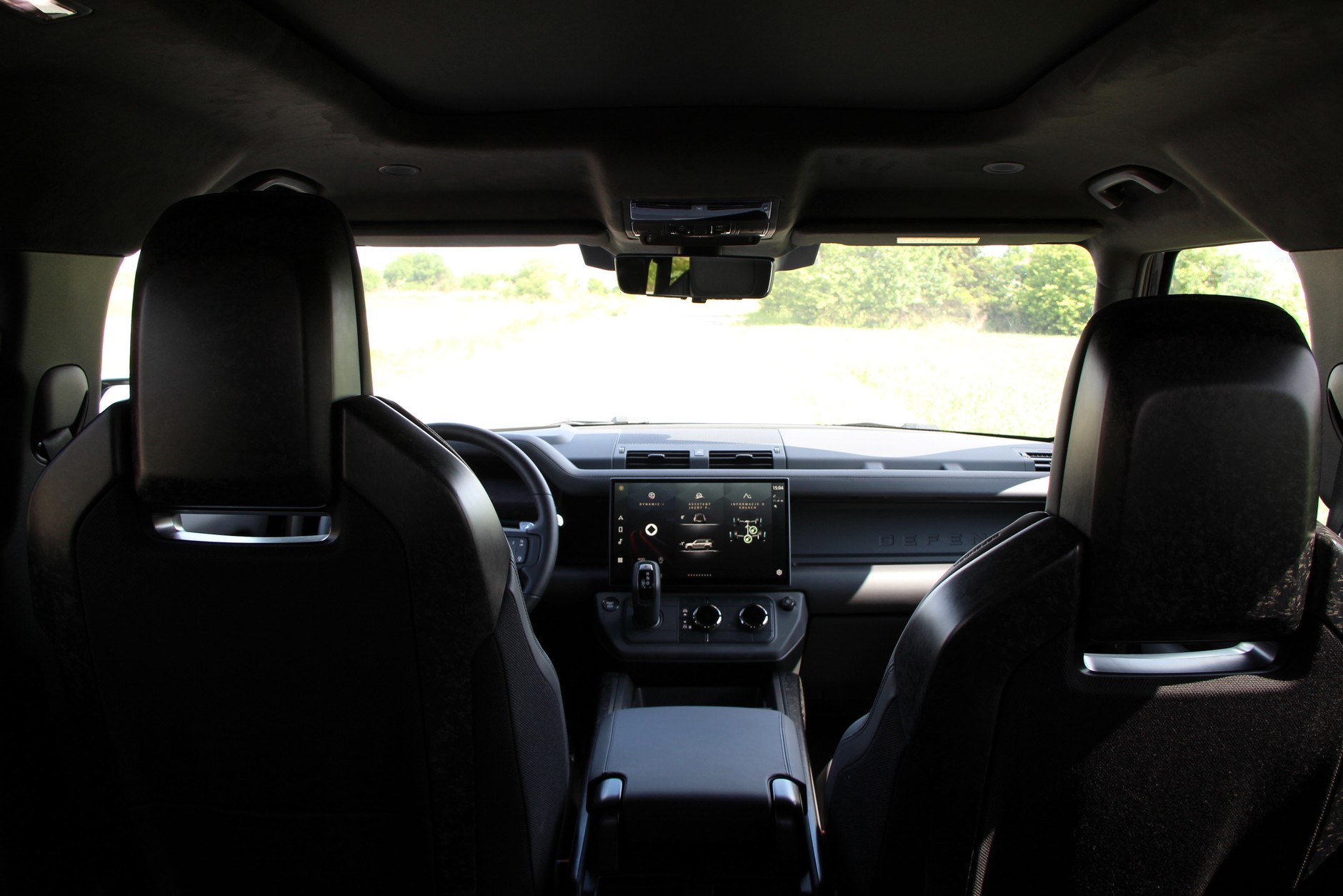 Land Rover Defender OCTA