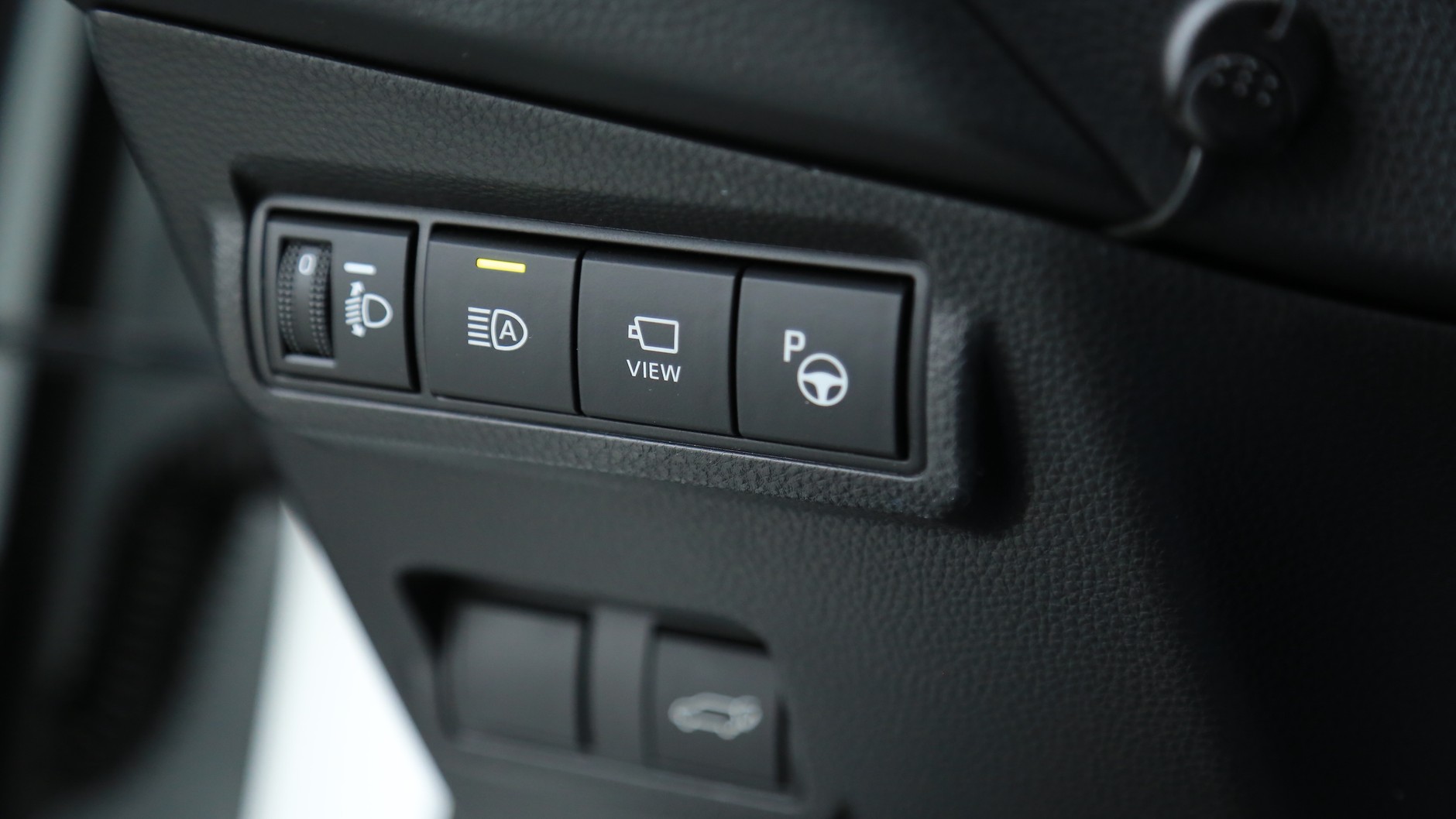 Toyota Corolla Cross 2.0 Hybrid AWD-i (2022 r.)