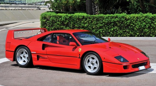 Klasyczne Ferrari, Porsche, Maserati, Alfy: aukcja w Londynie