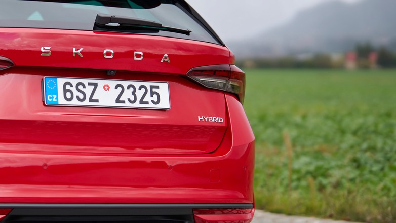 Skoda Octavia dostała pełną hybrydę