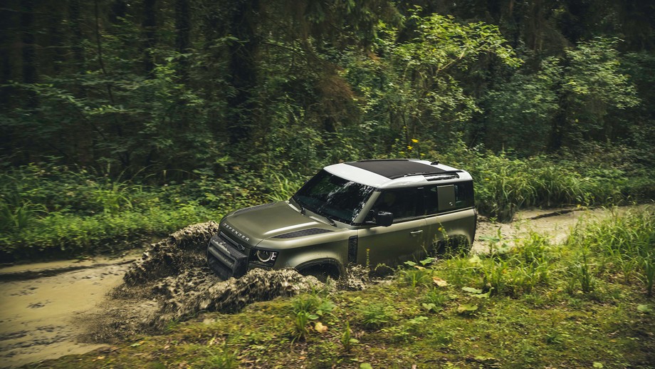 Land Rover Defender