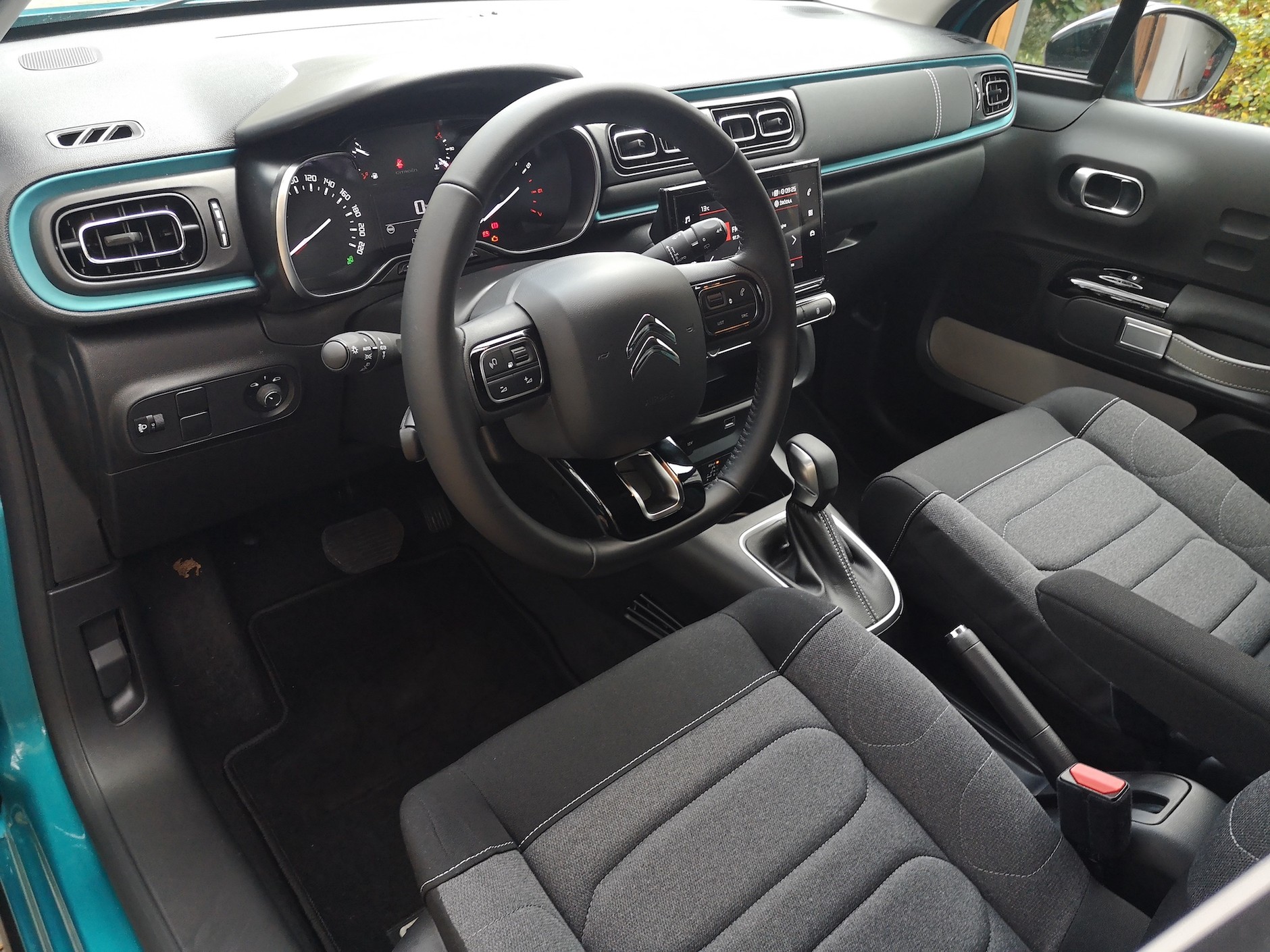 Citroen C3 1.2 PureTech EAT6