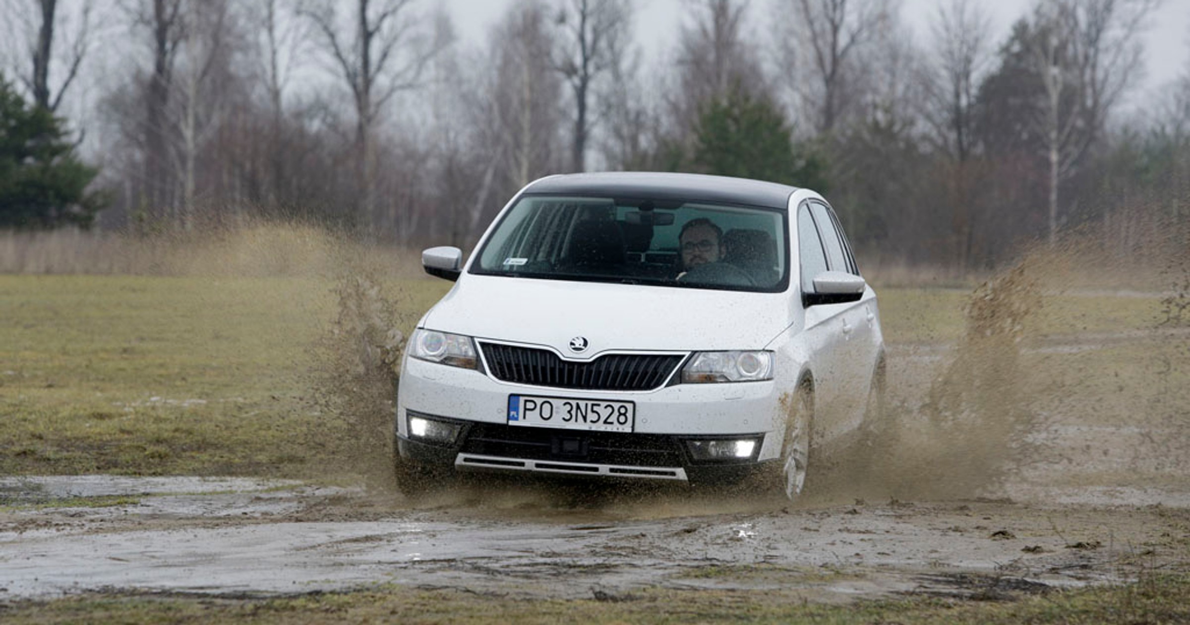 Skoda Rapid w mundurku