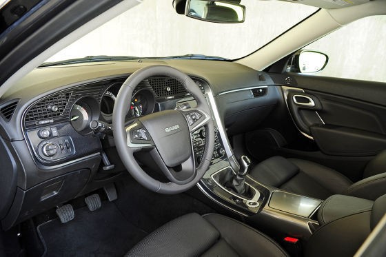 Saab 9-5: pierwsze zdjęcia i informacje