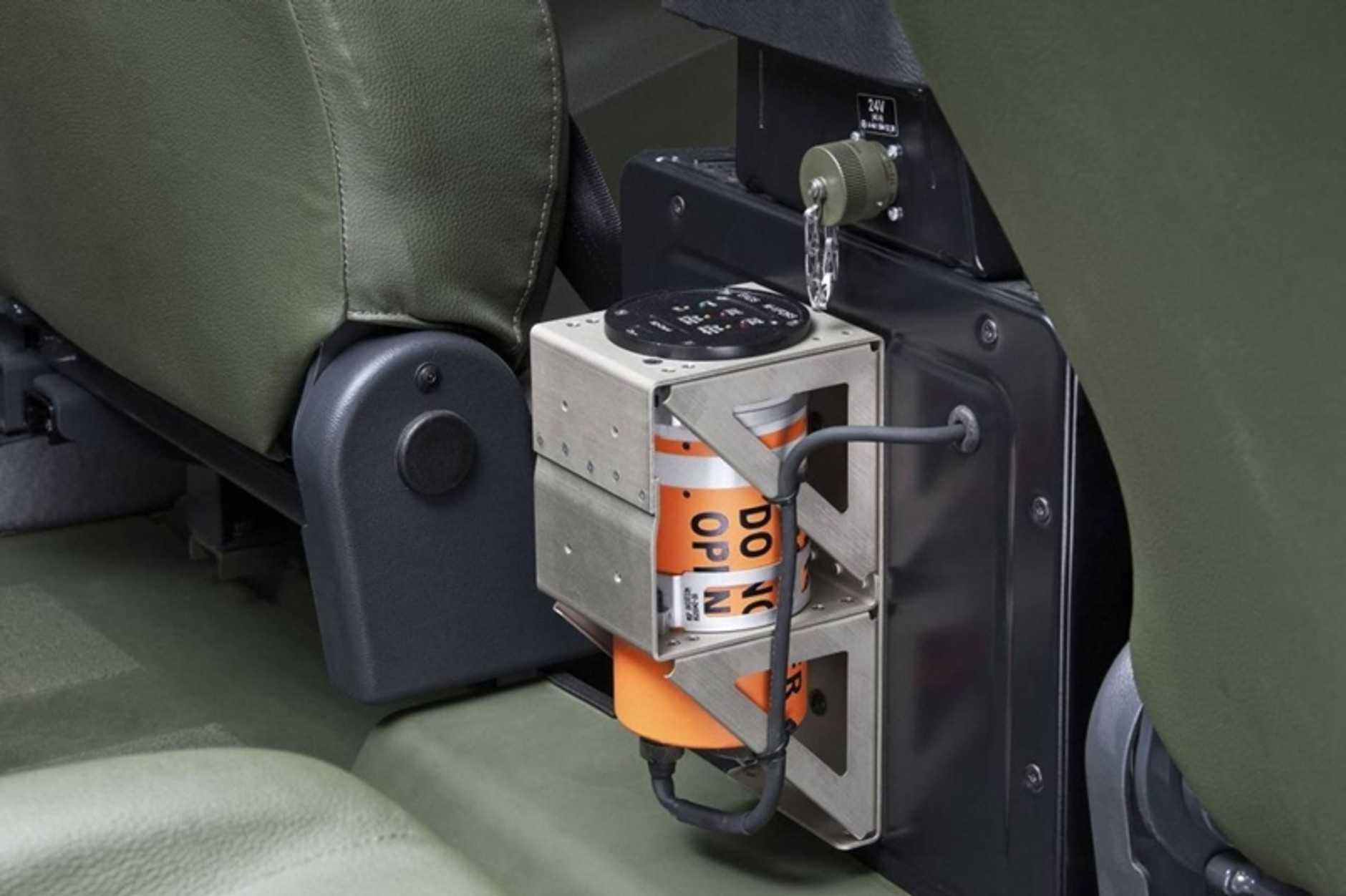 Pancerny Mercedes klasy G dojedzie wszędzie