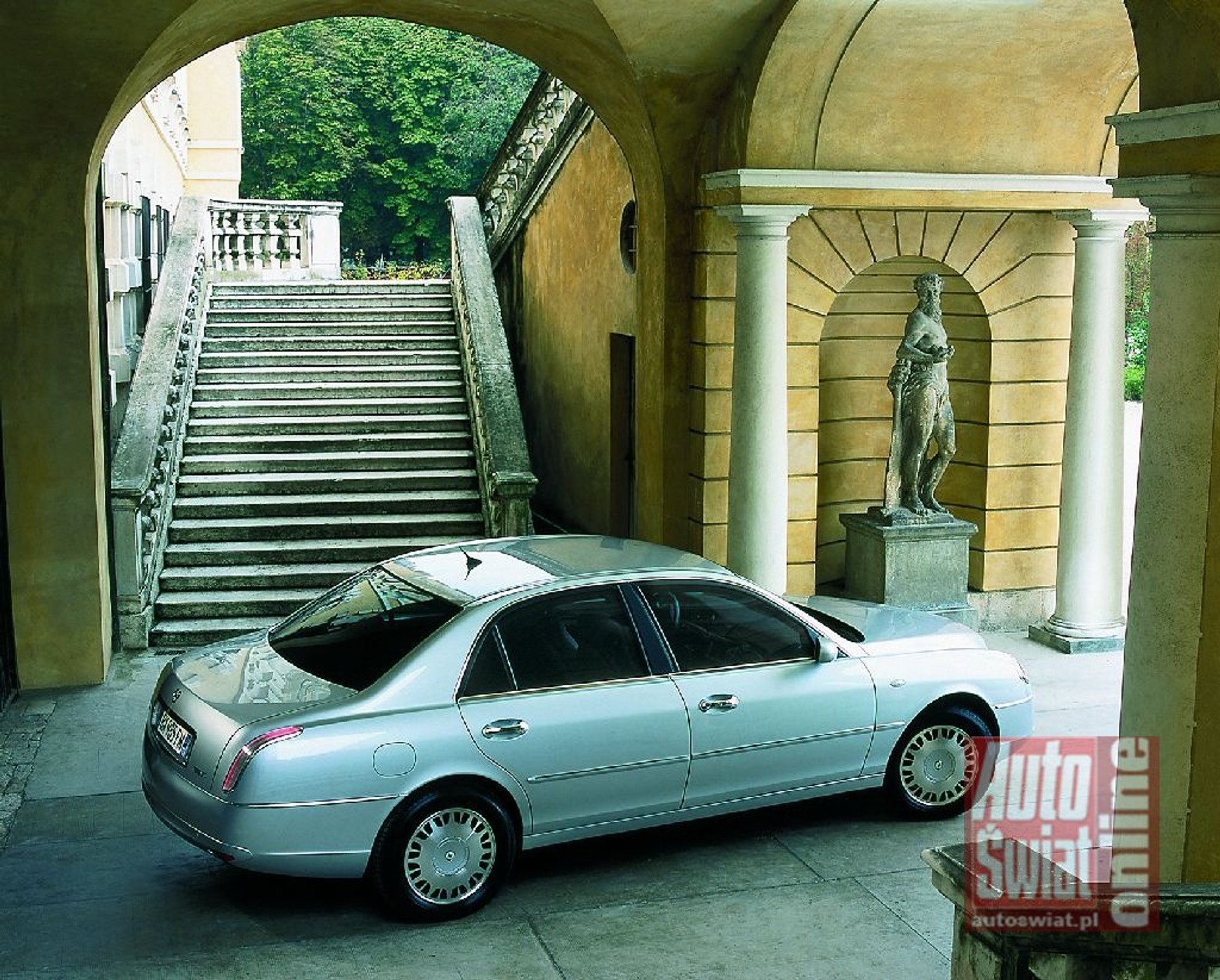 Lancia Thesis