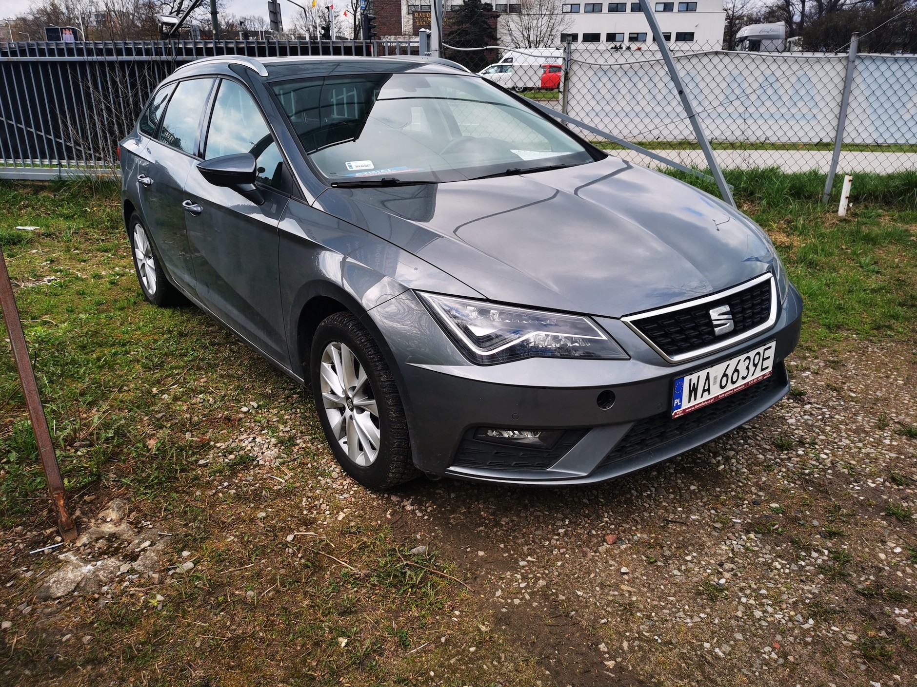 Seat Leon 1.6 TDI/120 KM, rocznik 2017, cena 53 tys. 999 zł