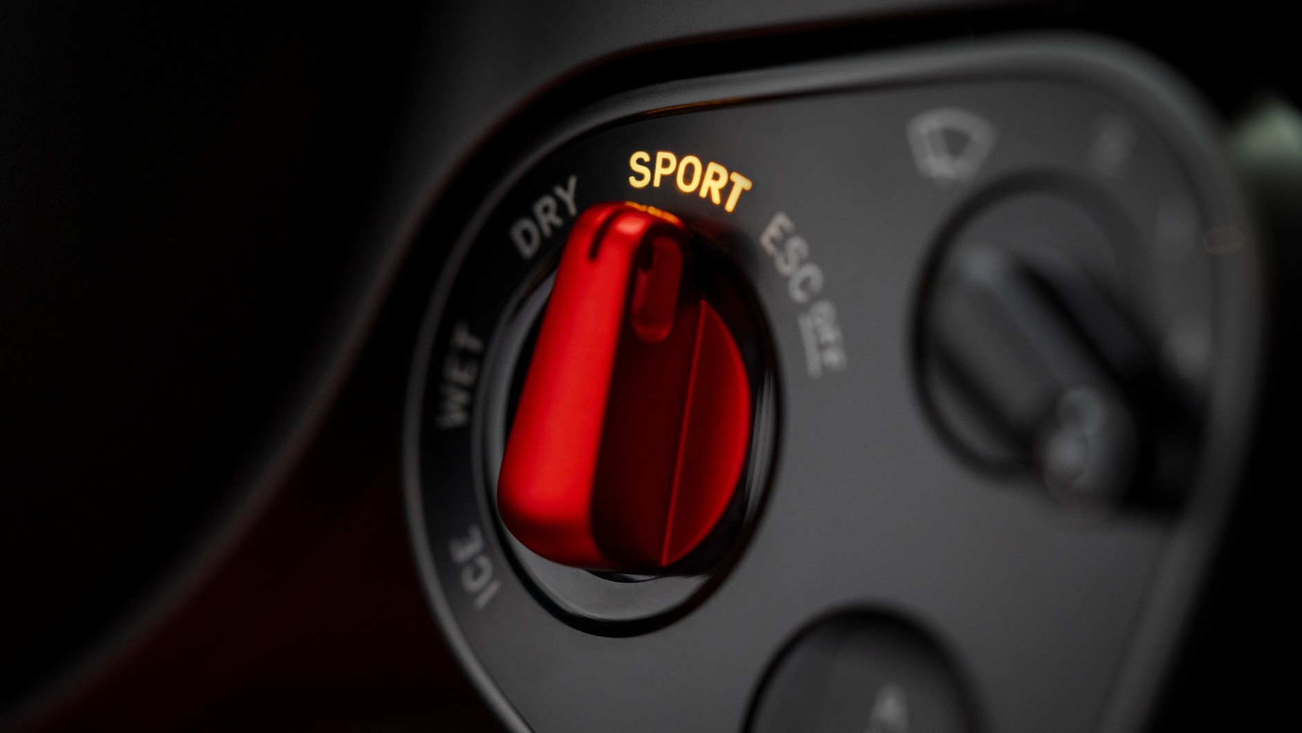 Ferrari Luce 2026