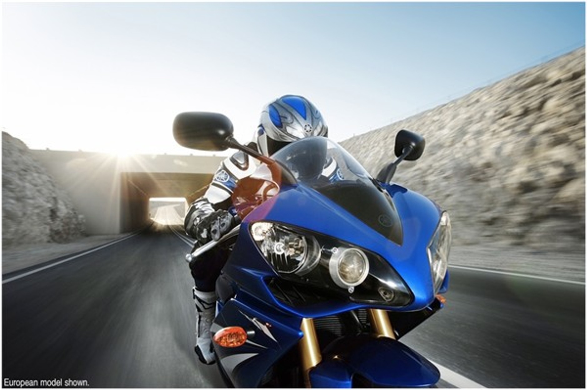 Yamaha YZF-R1 2007: bez kompromisu