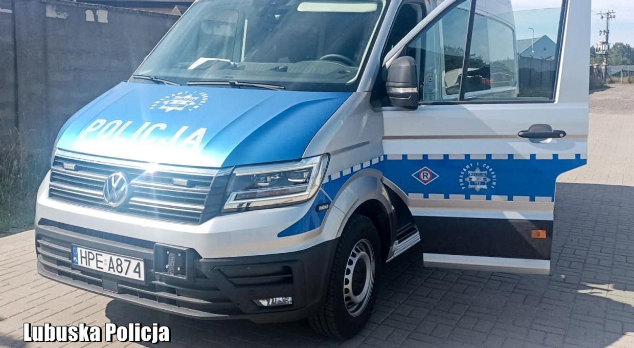 Policjanci skorzystali ze specjalnego ambulansu. Odkryli coś, czego się nie spodziewali