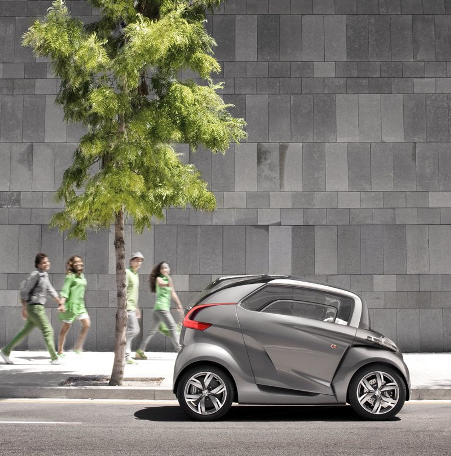 IAA Frankfurt 2009: Peugeot BB1 - wygodny, ale typowo miejski (fotogaleria)