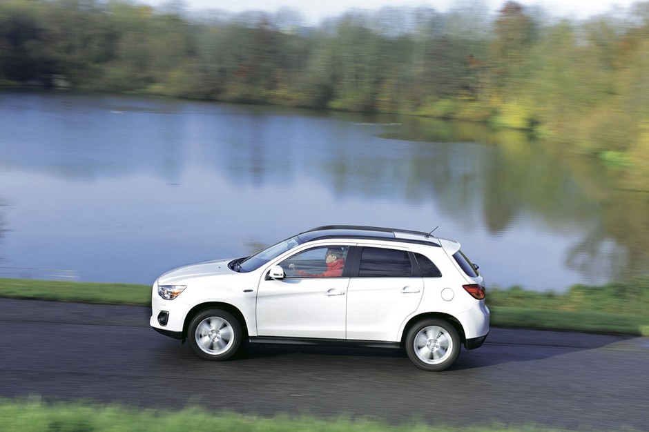 Opel Mokka kontra Mini Countryman, Skoda Yeti i Mitsubishi ASX: kto zrobił najlepszego małego SUV-a?