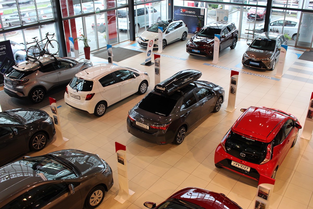 Toyota: wyprzedaż rocznika 2017