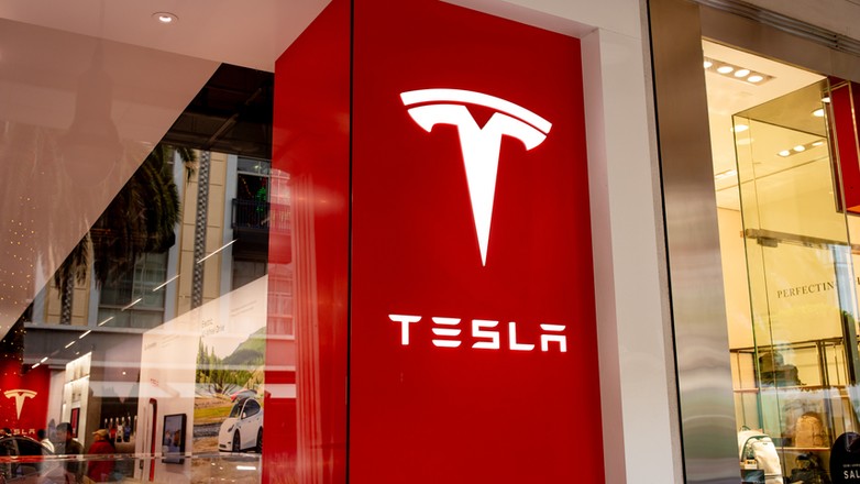 Tesla traci klientów w Polsce i na świecie