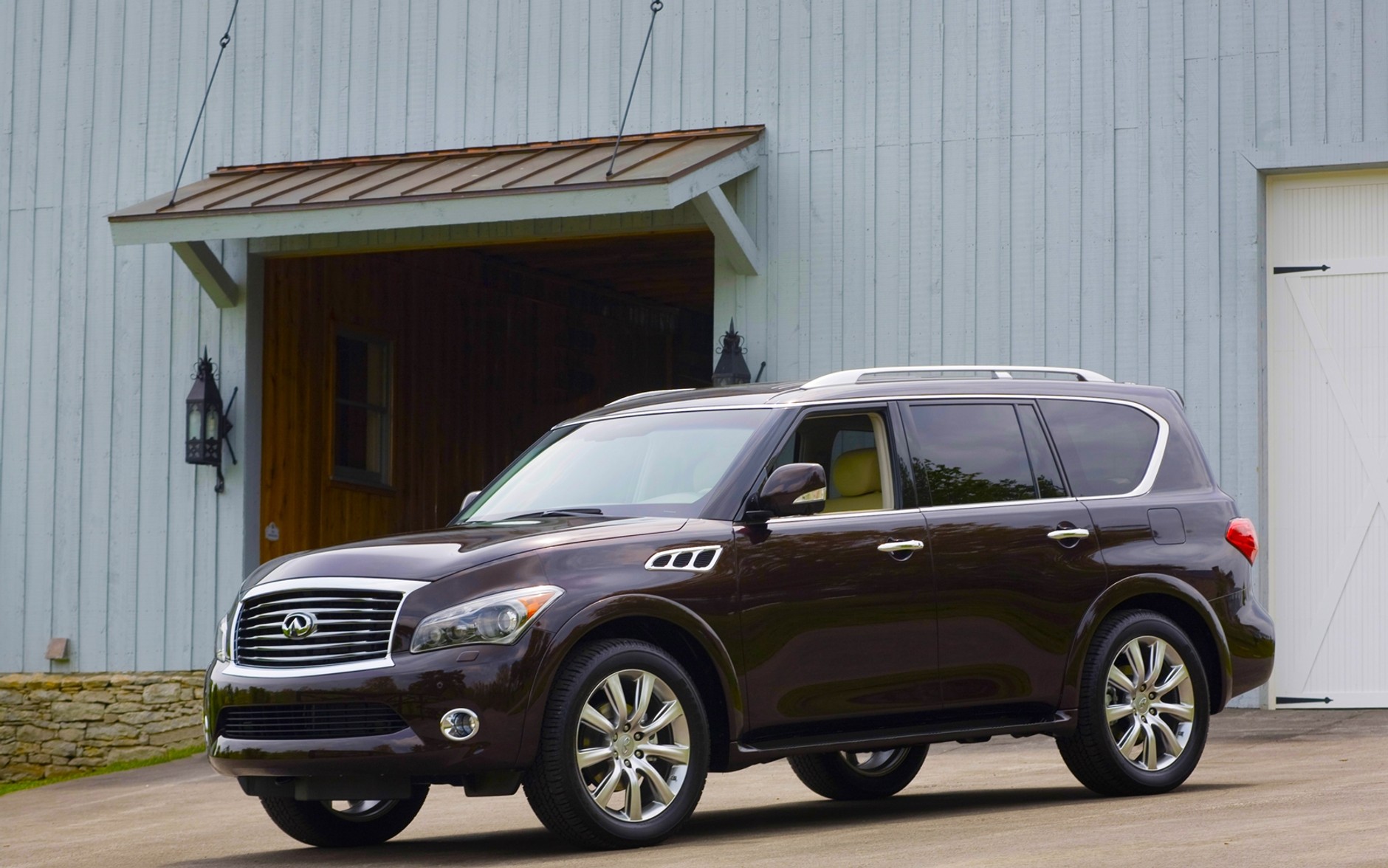 Infiniti QX56 - zdjęcia