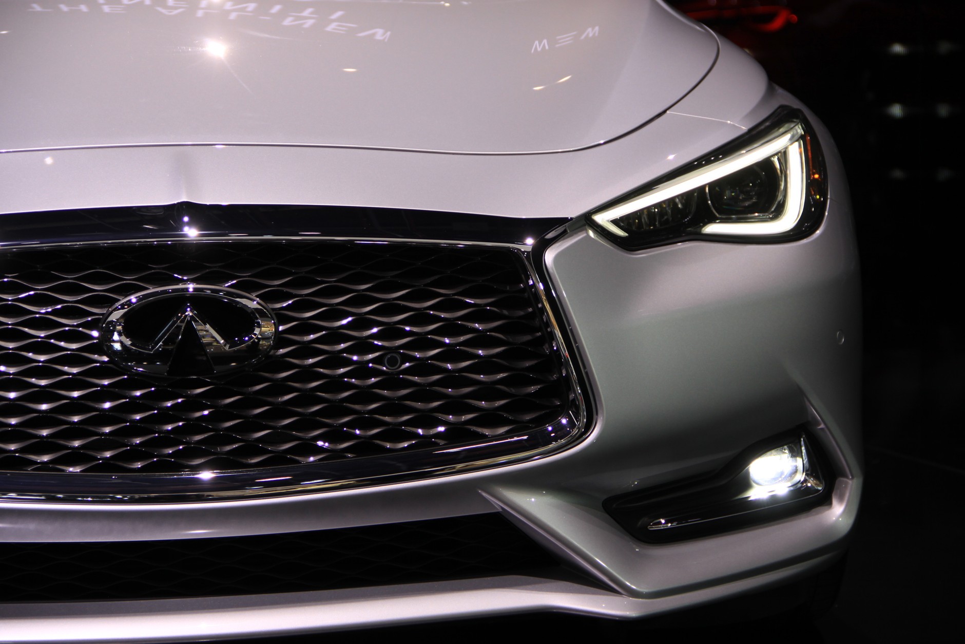 Infiniti Q60 Coupe (Detroit 2016)