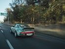 Kalifornijski Singer oficjalnie w Polsce. Oferuje niesamowite przeróbki klasycznych Porsche 911
