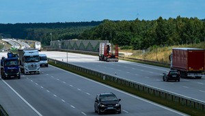 Ruch na polskich drogach znowu wzrósł. Najnowsze dane GDDKiA