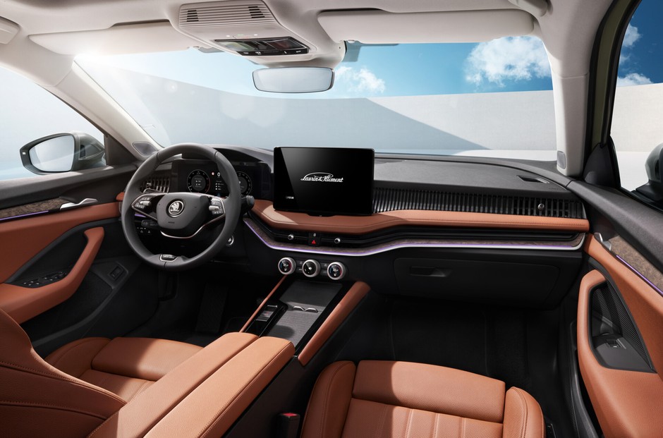 Nowa Skoda Superb Laurin & Klement (2024)