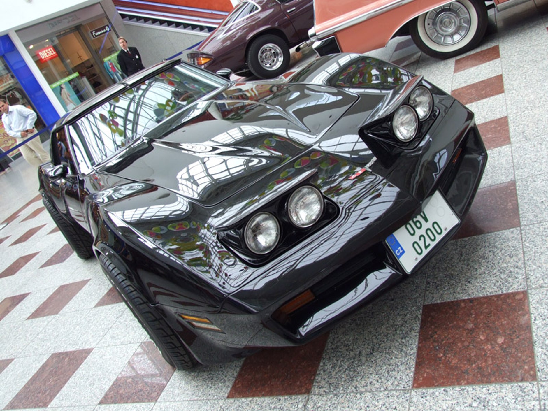 Zlot samochodów amerykańskich w Brnie (fotogaleria)