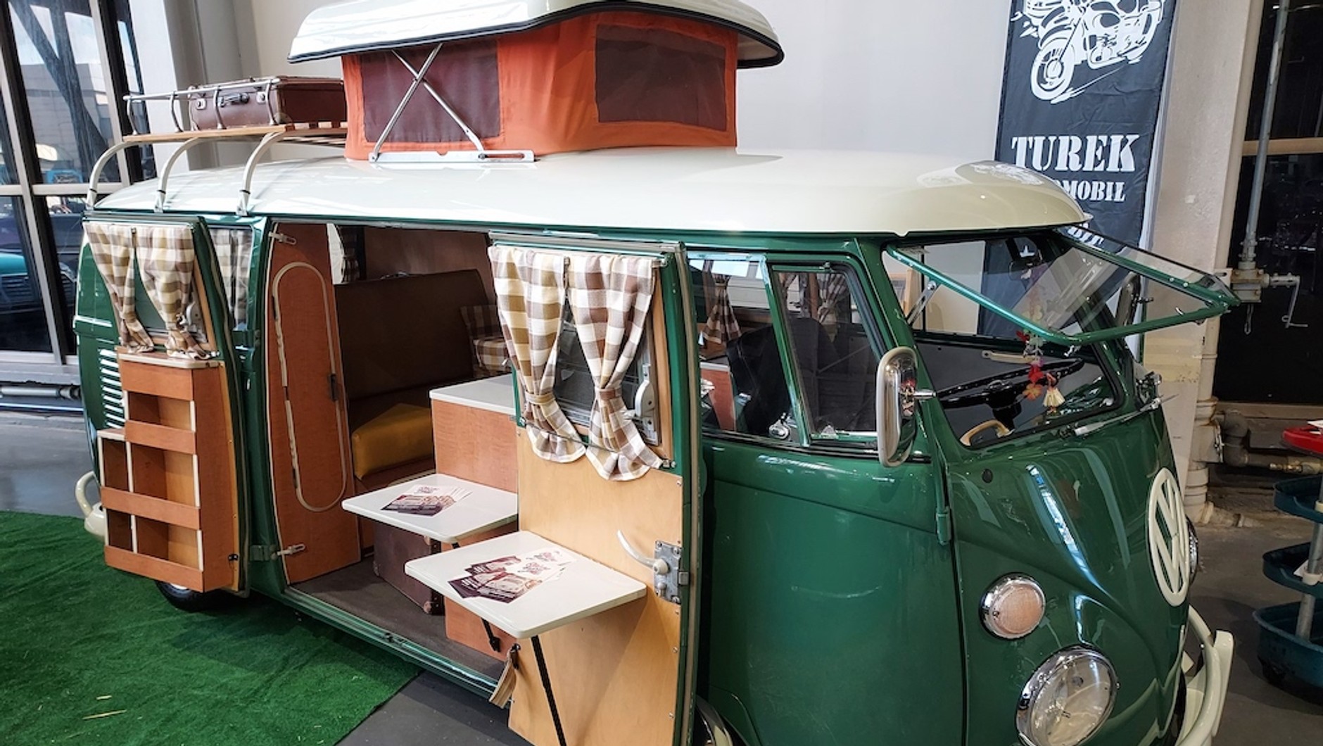 Retro Motor Show 2025
