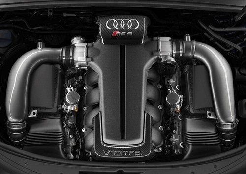 Audi RS6 Avant - Wyprzedza konkurentów