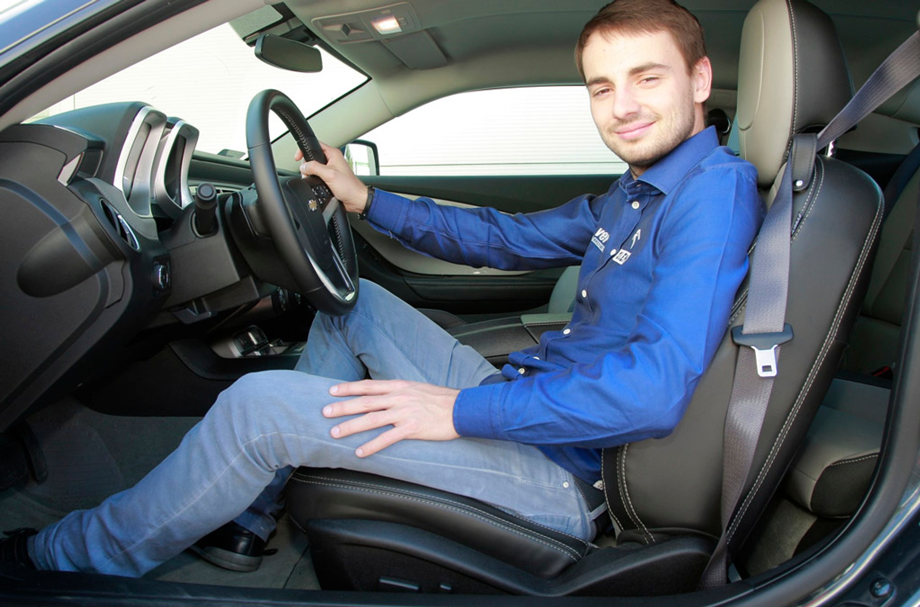 Kuba Giermaziak testuje dla nas Chevroleta Camaro