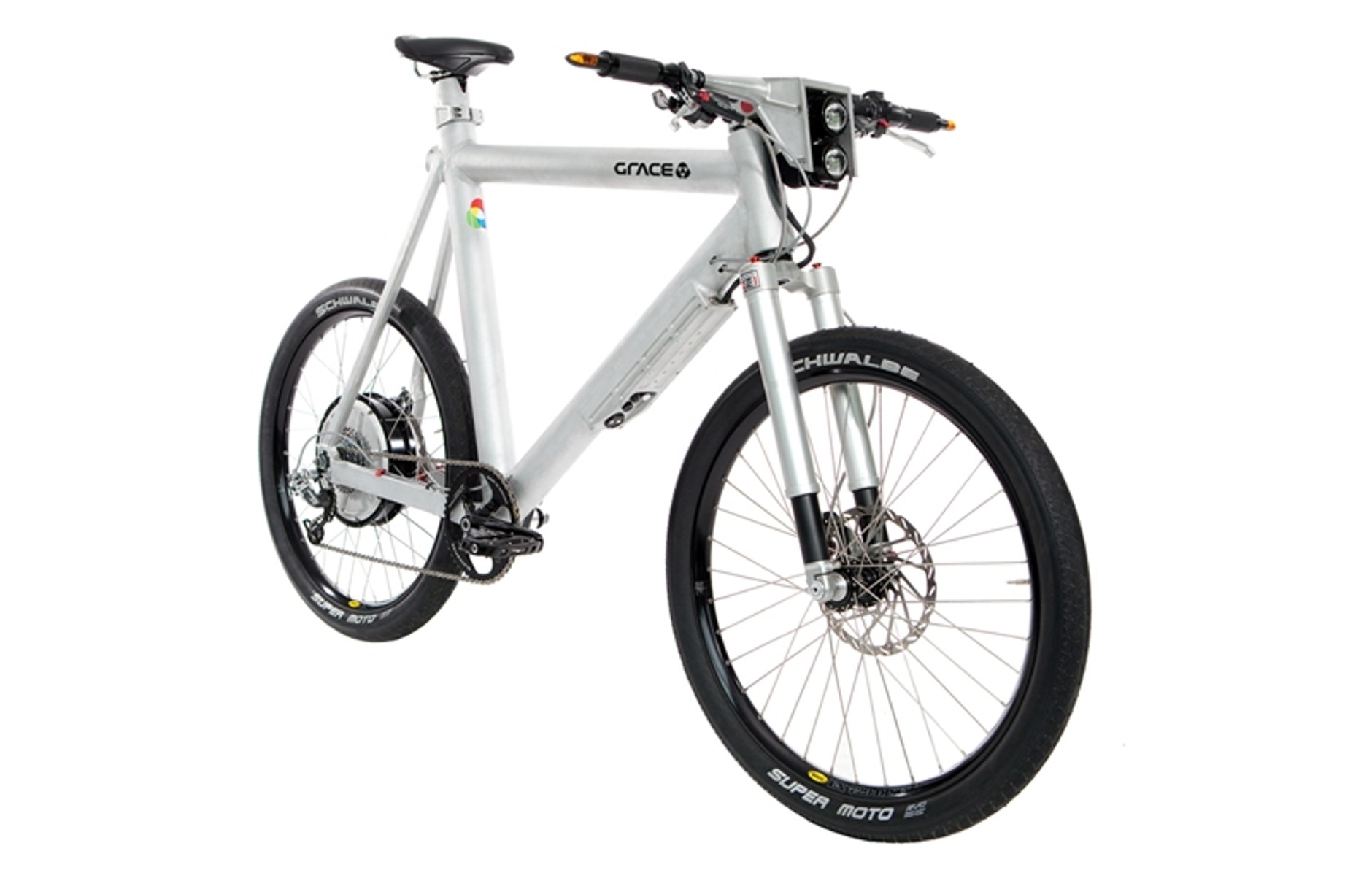 Cena Grace E nie obejmuje kombinezonu