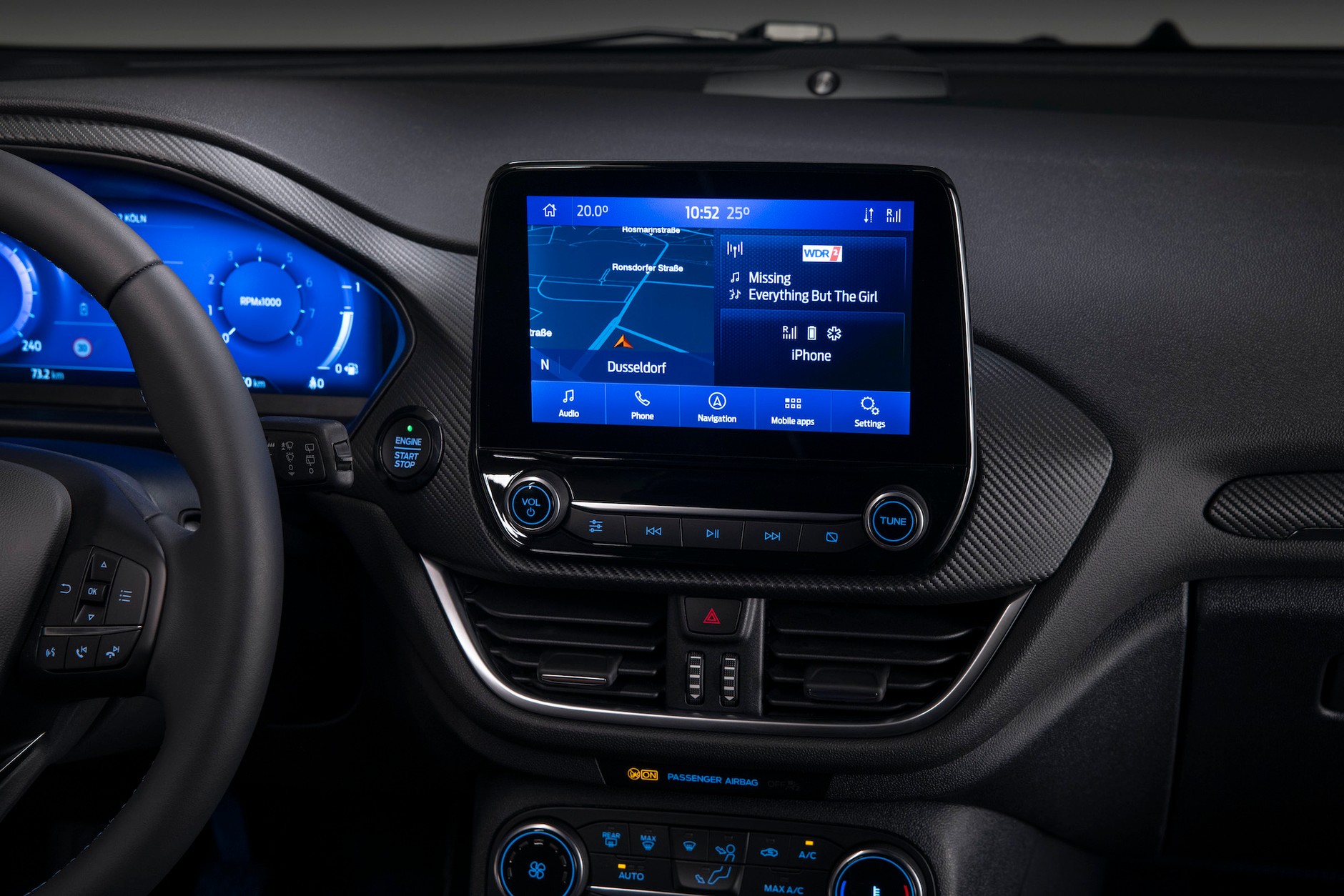 2021 FORD FIESTA STUDIO INTERIOR 17