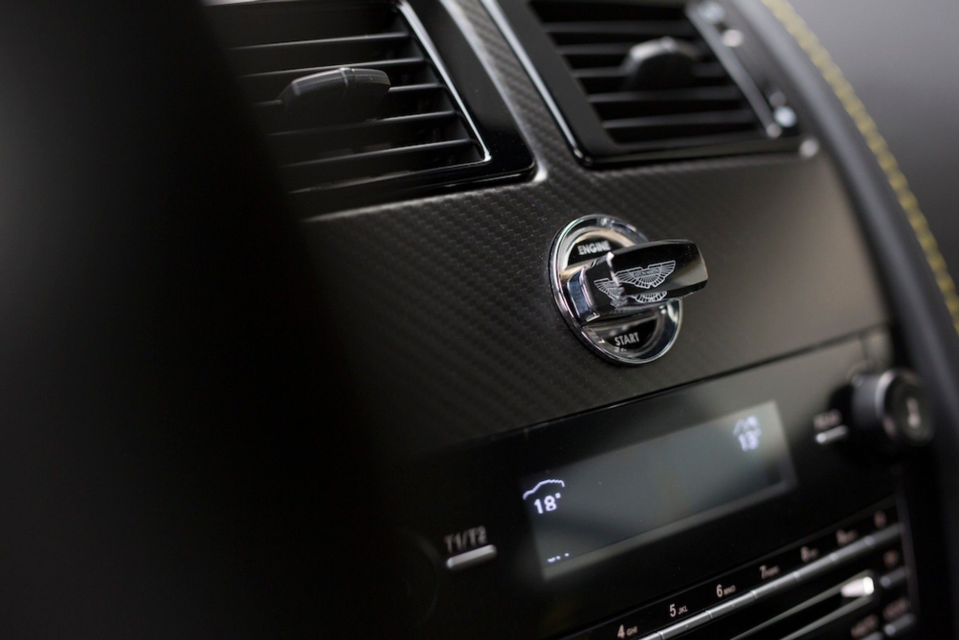 Aston Martin Vantage N430