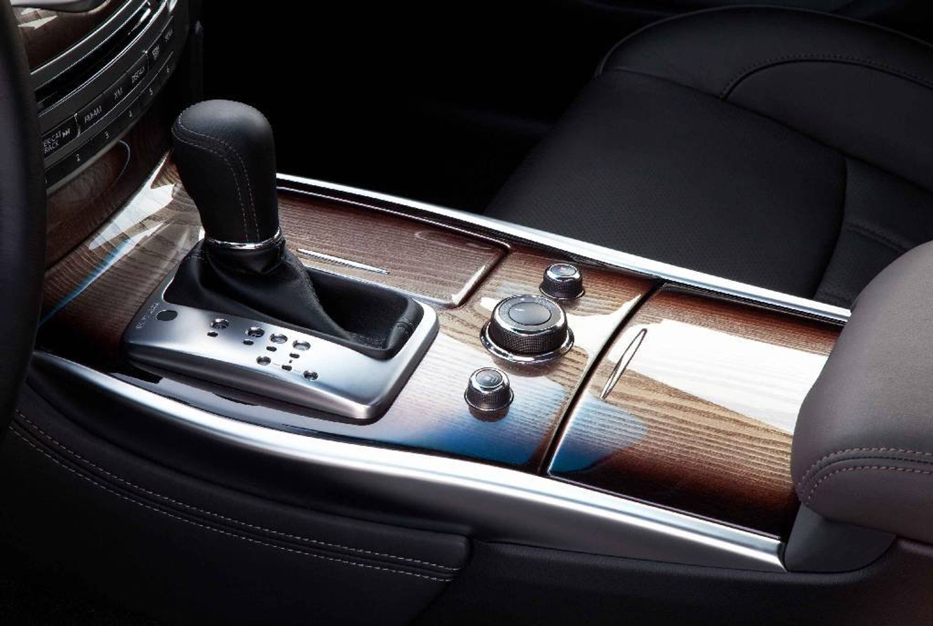 Genewa 2010: Europejska premiera Infiniti M