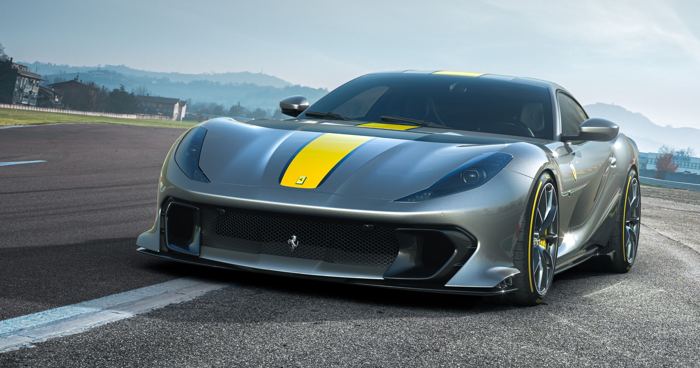 Ferrari 812 Competizione (zdjęcie ilustracyjne)