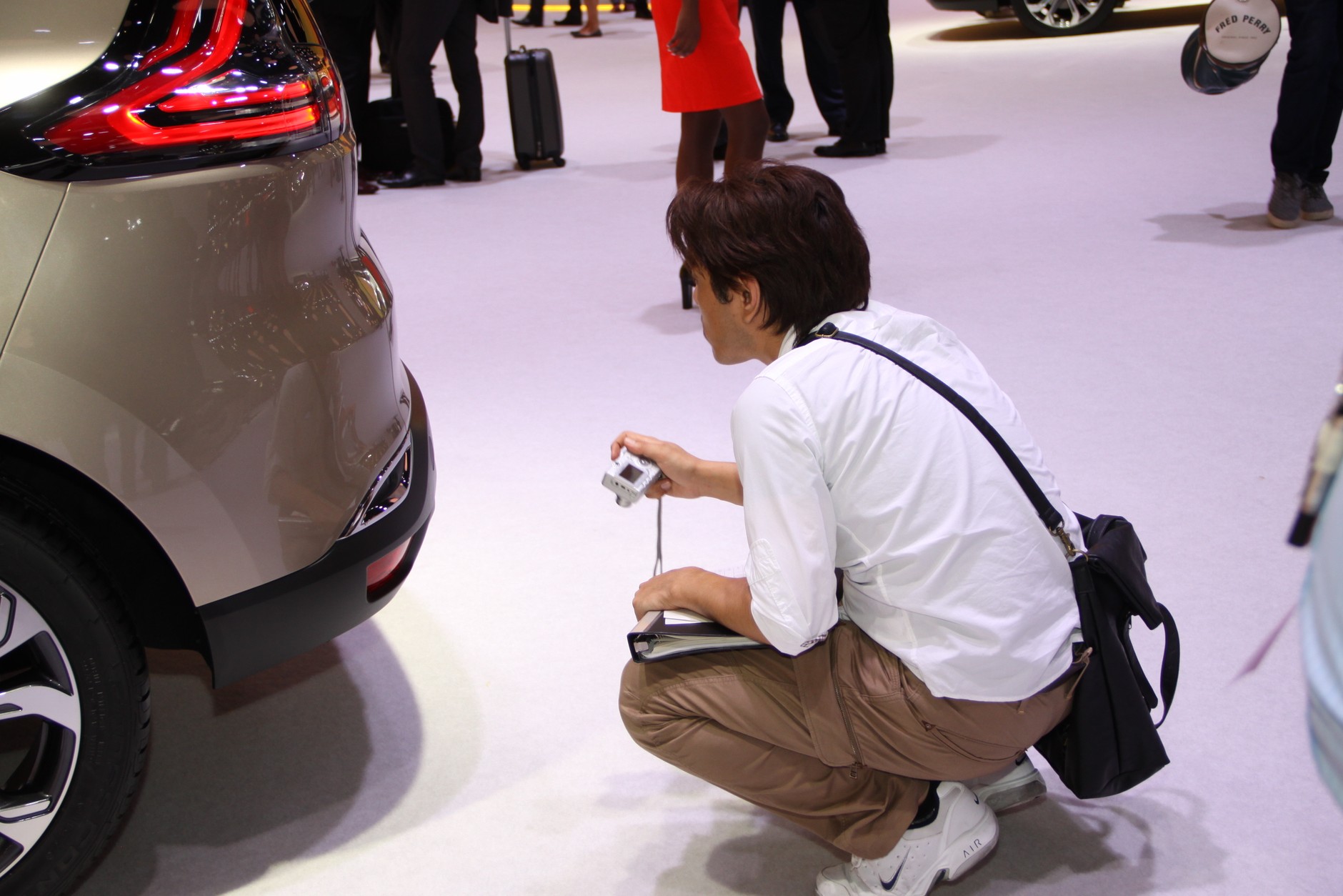 Szpiedzy na targach w Paryżu