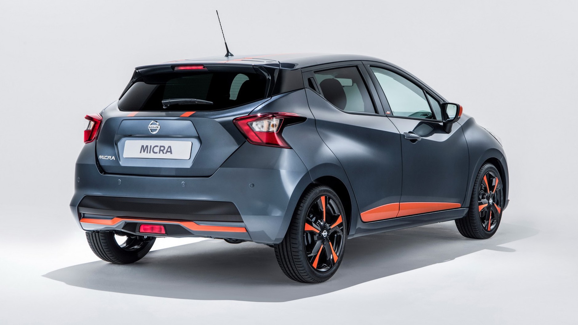 Nowości i inteligentna przyszłość Nissana | Genewa 2017