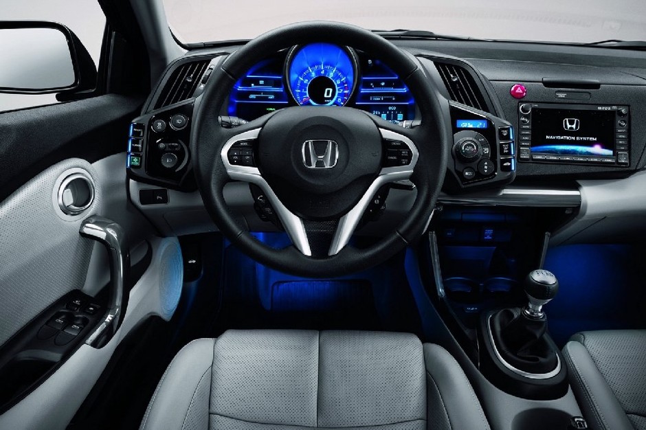 Honda CR-Z - Tak będzie wyglądała produkcyjna wersja (galeria)