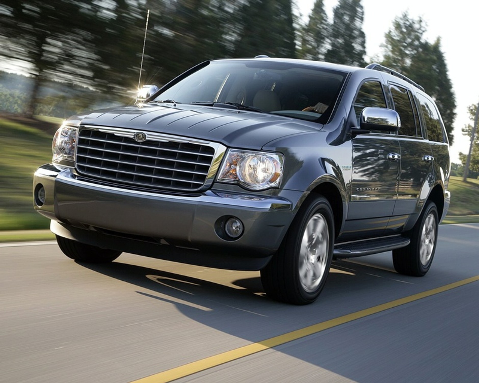 LA Auto Show 2007: Chrysler Aspen Hybrid: Chrysler budzi się ze snu, nowa hybryda na scenie