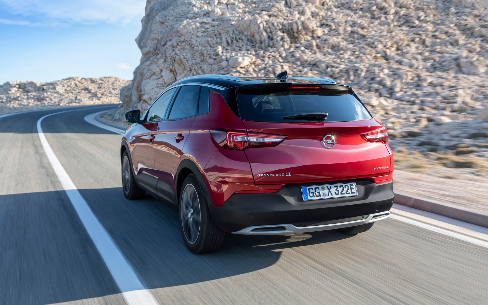 Opel Grandland X Hybri4