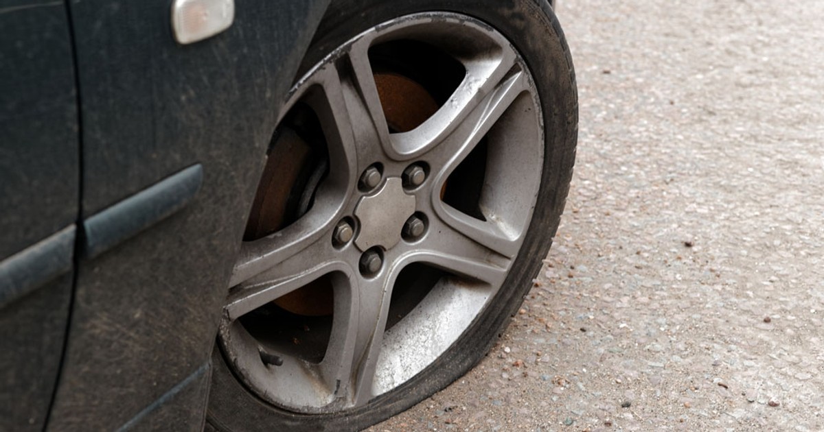 Zawodzące układy TPMS - atrapa zamiast czujników cisnienia