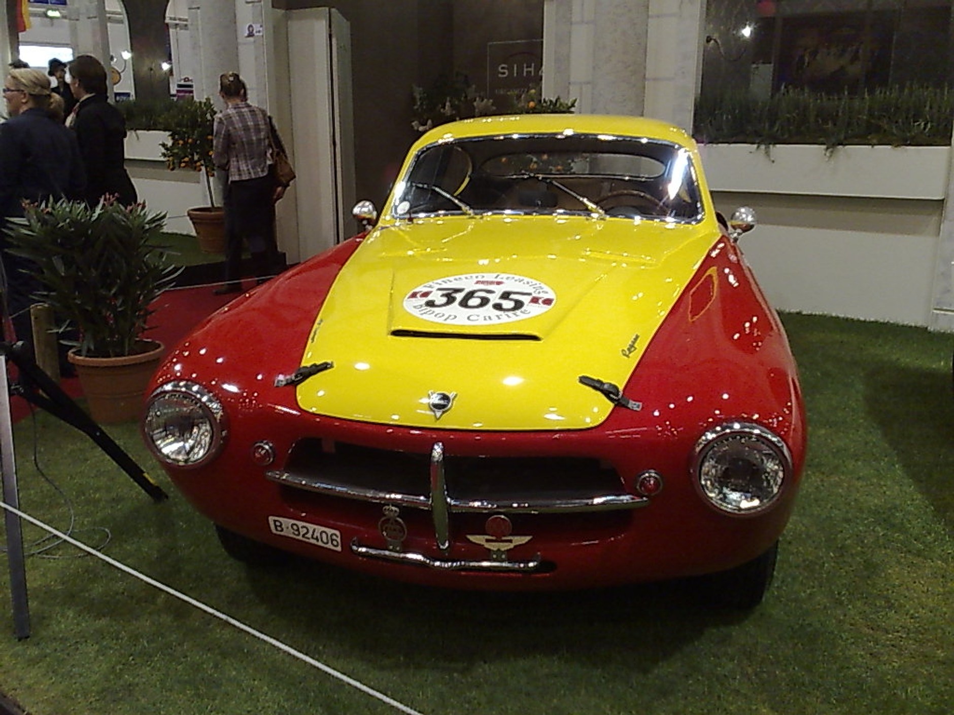 Techno-Classica Essen – oldtimery na salonie