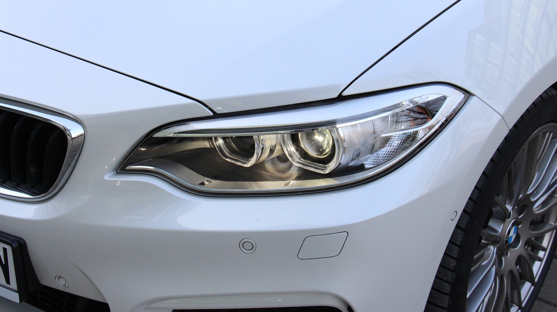 BMW M240i xDrive Coupe