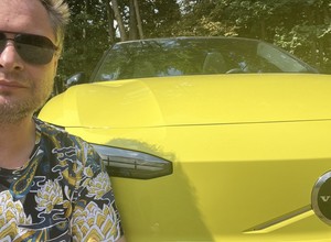 Jeździłem najnowszym SUV-em Volvo. 5,3 s do 100 km/h w zaskakującej cenie i ergonomiczne niespodzianki