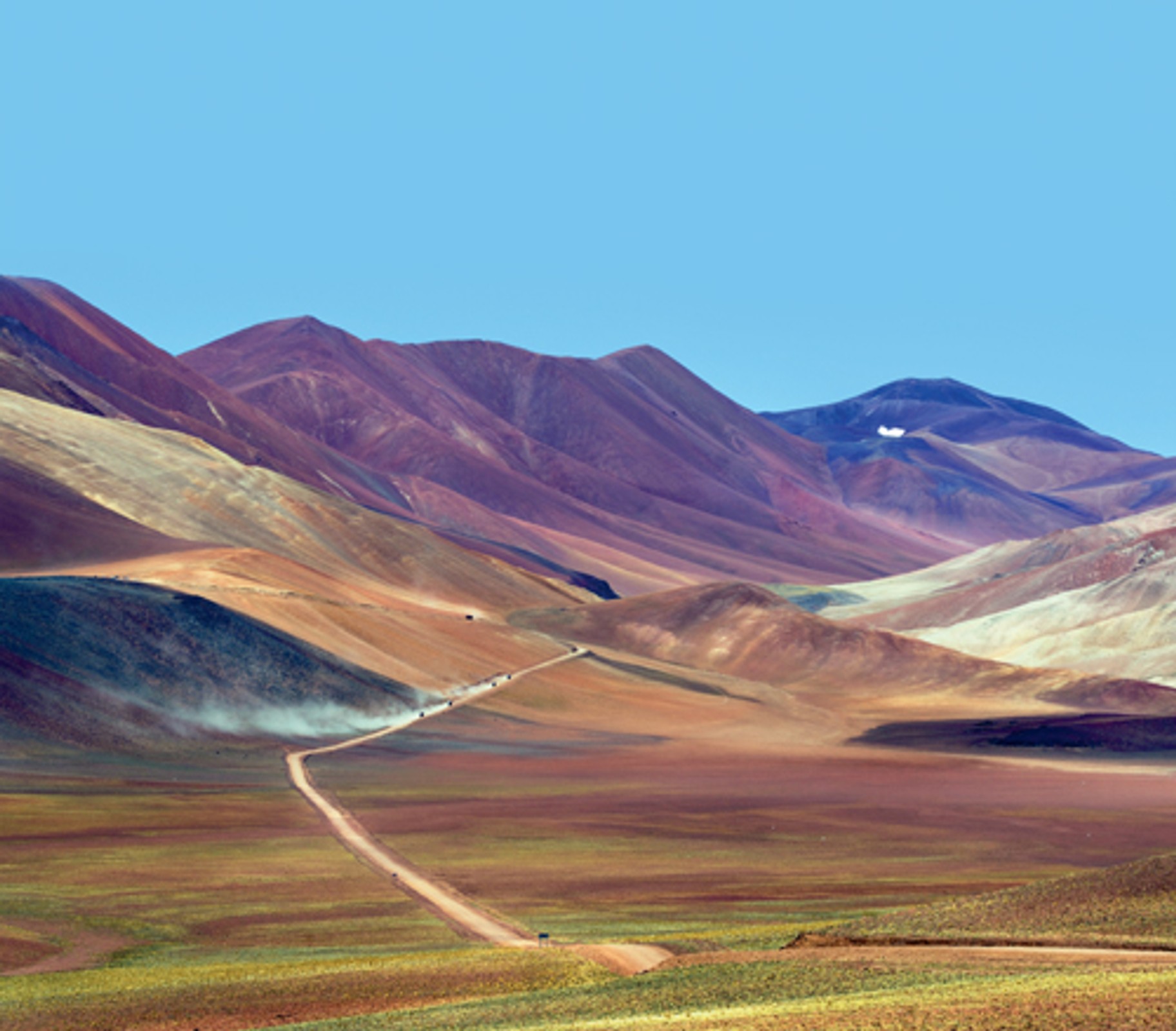 Szkoła fotografii: Jaki aparat  wybrać do turystyki off-road?