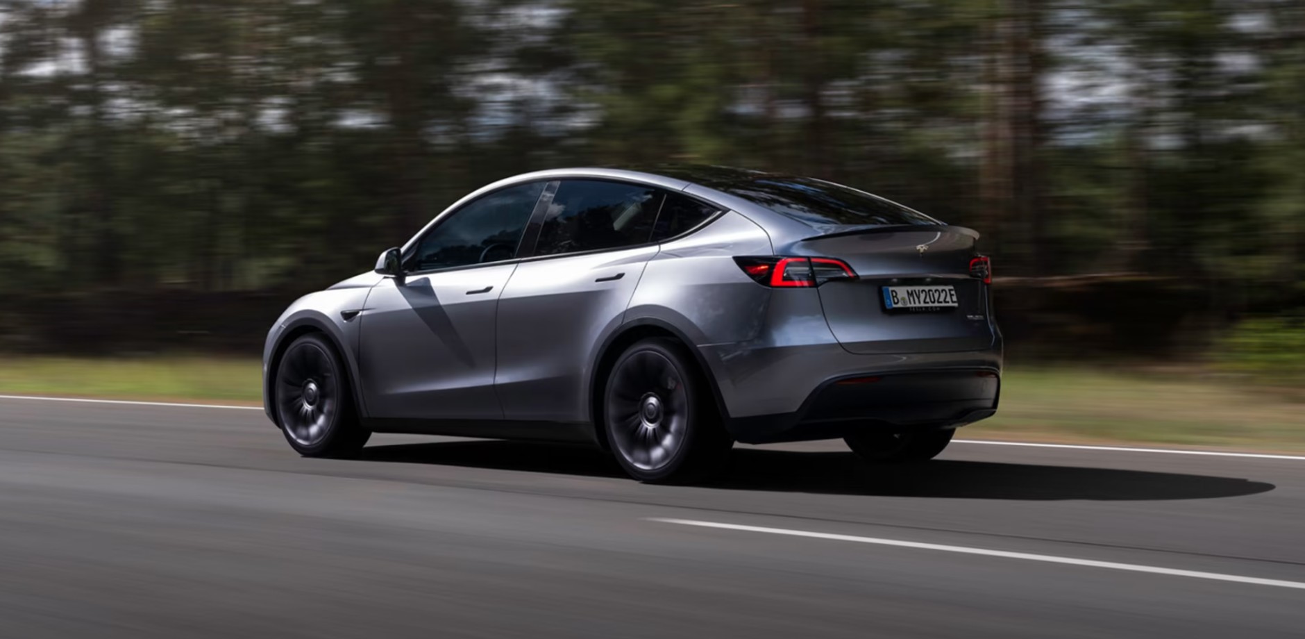 Tesla Model Y – najczęściej kupowany w Polsce w 2024 r. model elektryczny. Zarejestrowano 2272 egzemplarze.