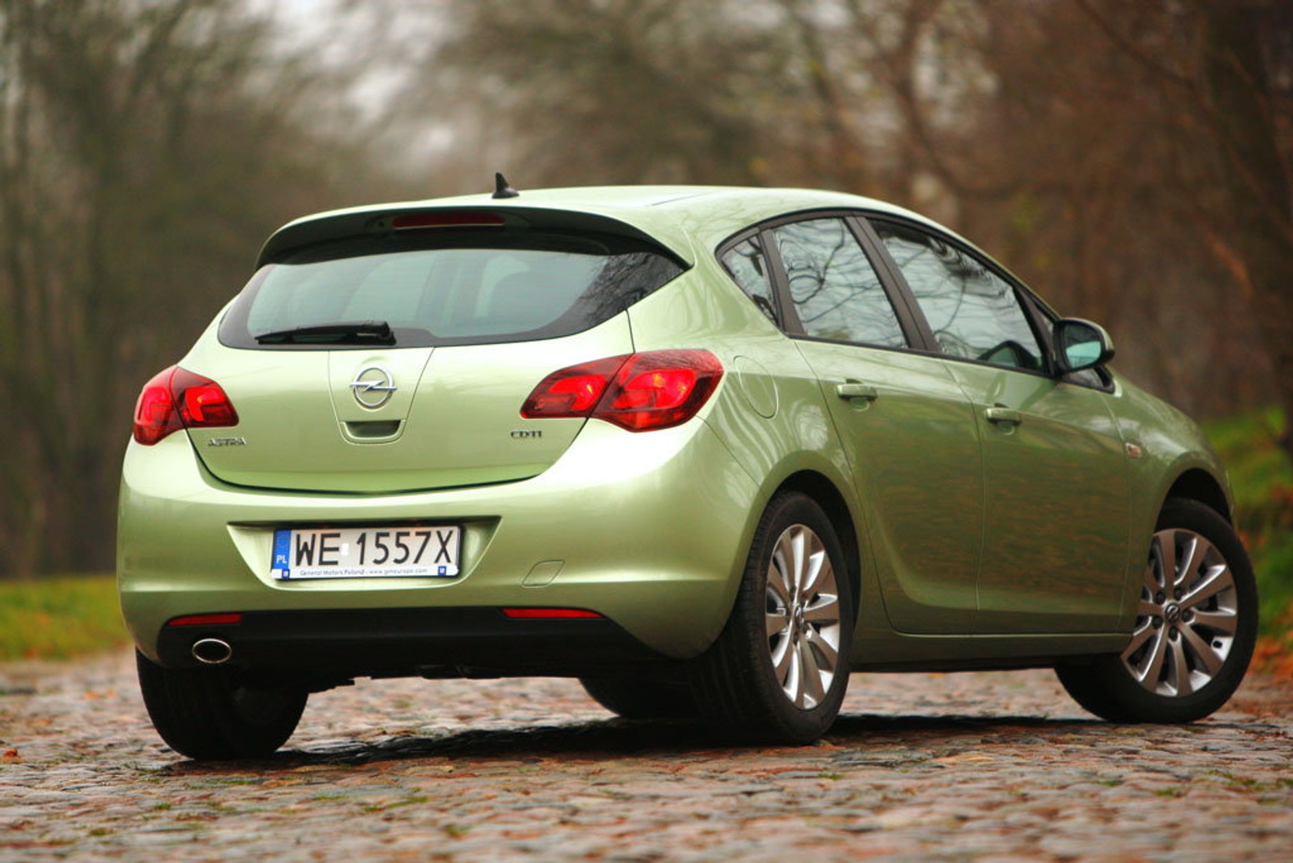 Opel Astra IV - ładny, ale do ideału daleko