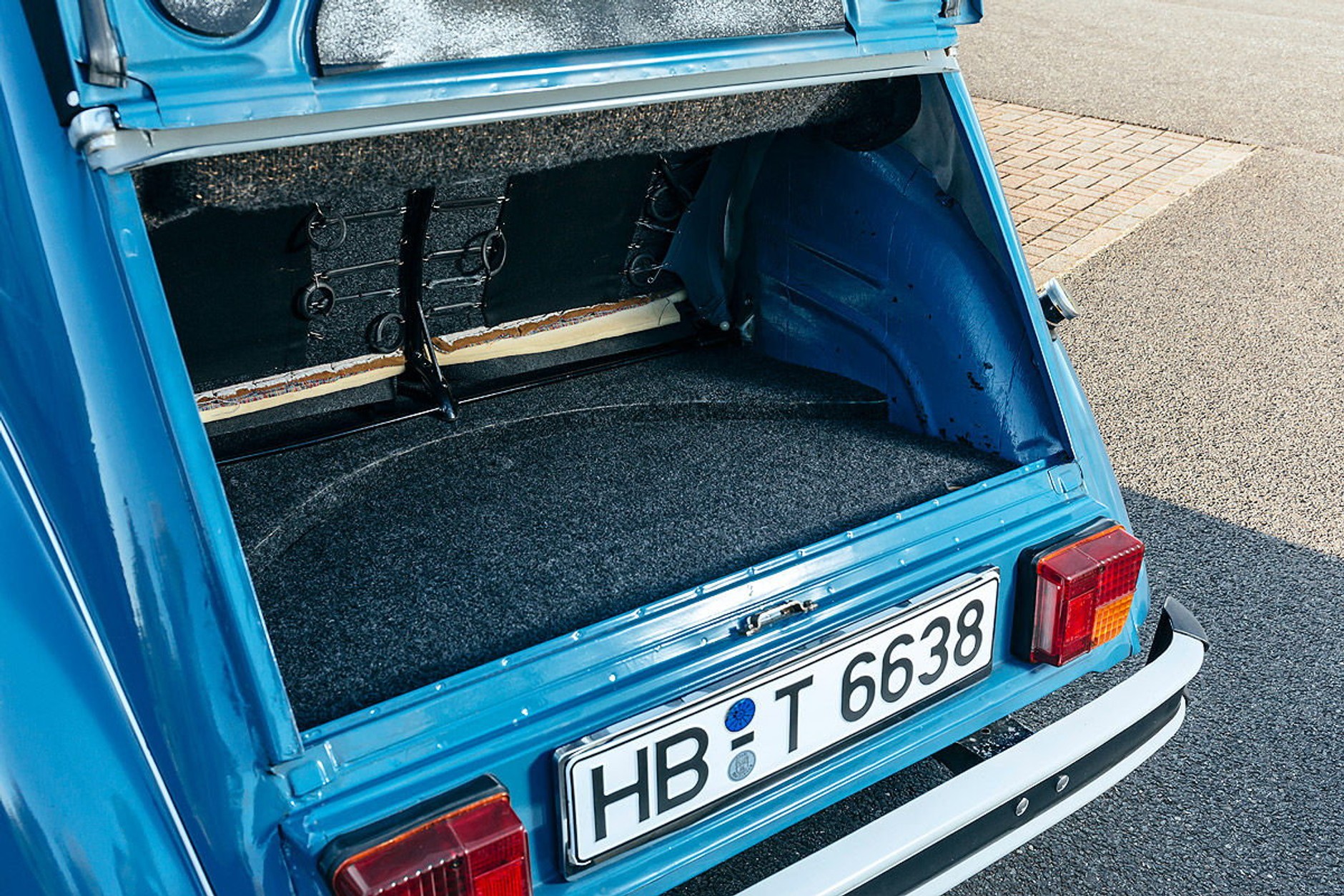 Citroën 2CV – kaczki przyjadą do Torunia (program, galeria)