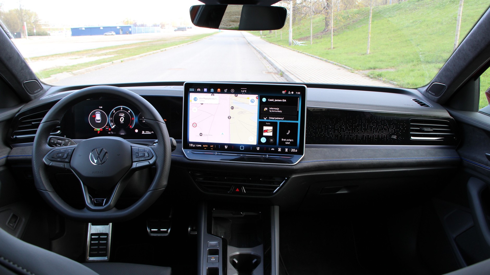 Volkswagen Passat 2.0 TDI R-Line Plus