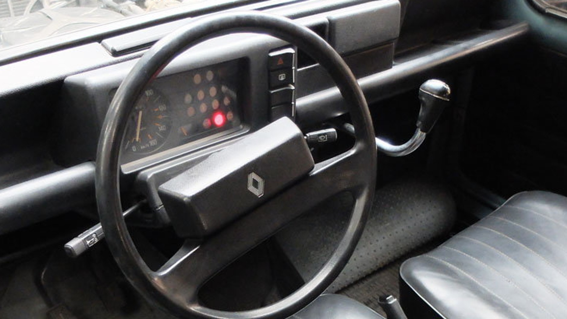 Renault 4