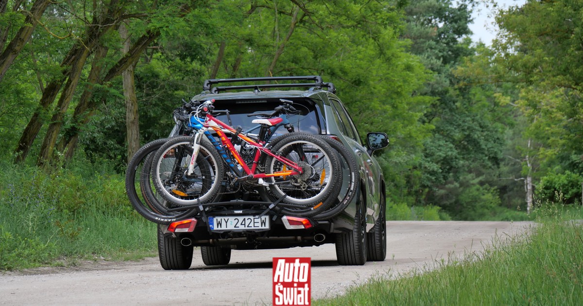 Thule EasyFold 3 – oto, jak się sprawdza składany w kostkę, "kieszonkowy" bagażnik na trzy, a nawet cztery rowery